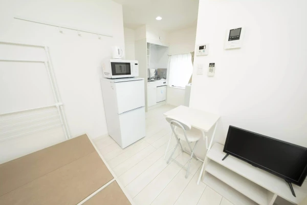 AP483 リプロンビギン三軒茶屋Ⅱ 203203家具家電付きアパートメントの物件画像
