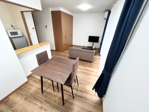 https://www.mrb.co.jp/images/building-image/11633/21651/1792041109-egsq_600.webp