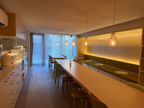 https://www.mrb.co.jp/images/building-image/11653/21688/1783664748-ZVH9_600.webp