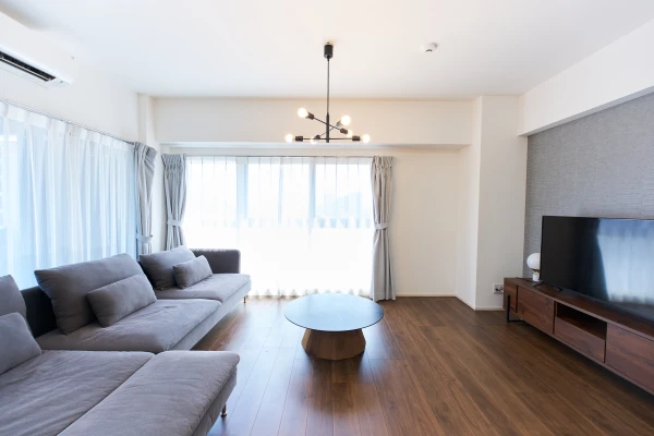 https://www.mrb.co.jp/images/building-image/11692/21834/1785031709-hm0v_600.webp