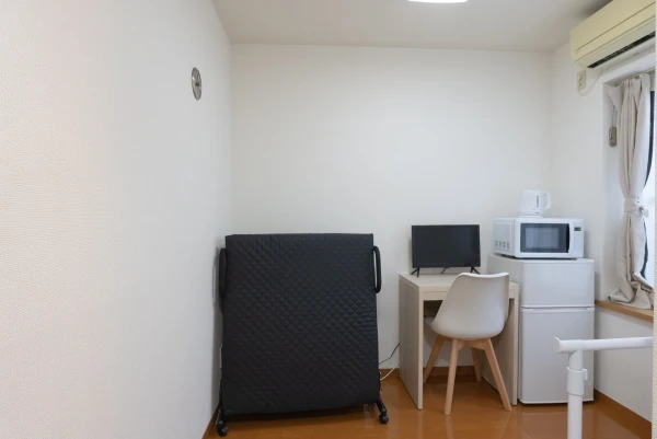 https://www.mrb.co.jp/images/building-image/11867/22075/1786019884-UROY_600.webp