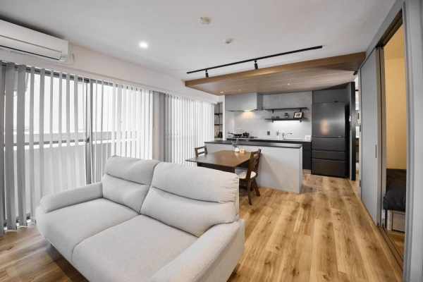 https://www.mrb.co.jp/images/building-image/12067/22671/1792460210-OHkG_600.webp
