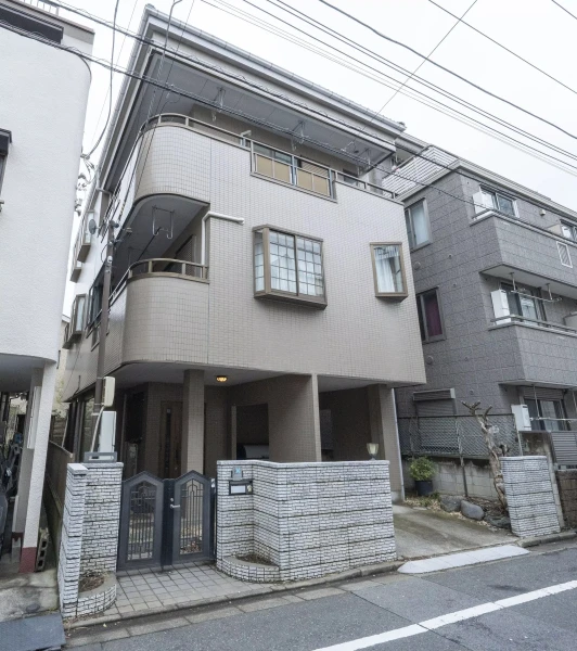 https://www.mrb.co.jp/images/building-image/7023/21933/1785999327-ViQN_600.webp