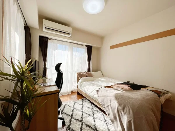 https://www.mrb.co.jp/images/building-image/8348/14734/d3190055d3d696_600.webp