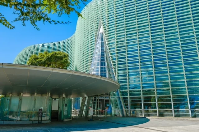 https://www.mrb.co.jp/images/magazine-image/1734104607-8D8C_1200.webp